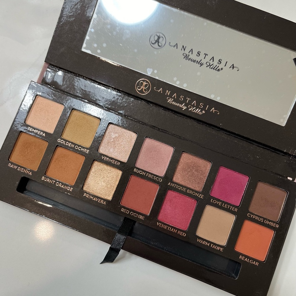 ABH Modern Renaissance Eyeshadow Palette